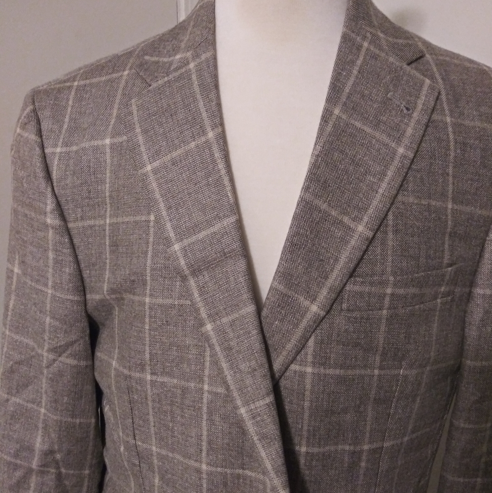 🔥42R Jos A Bank Blazer! 😎 - Picture 2 of 12